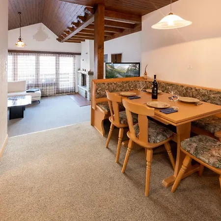 Fortuna Dachgeschoss Apartman Grächen